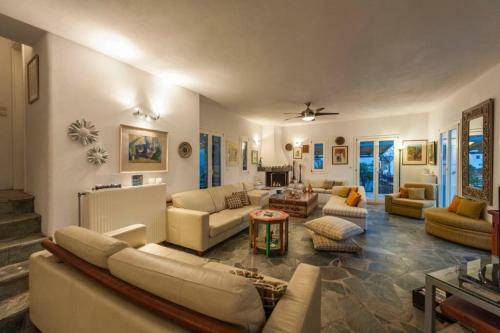 Villa Pure White