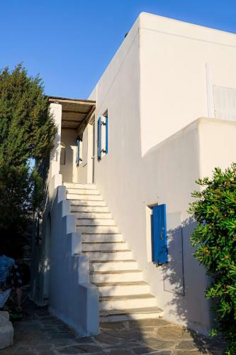 Posada Paros Hidden Gem - Seaview Cycladic Escape