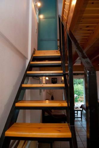 Haris Apartments