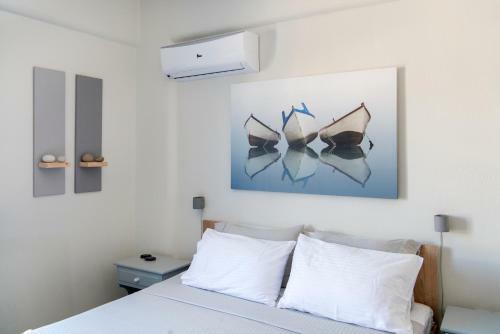 Just Blue With Amazing Sea Views In Piso Livadi