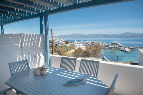 Just Blue With Amazing Sea Views In Piso Livadi