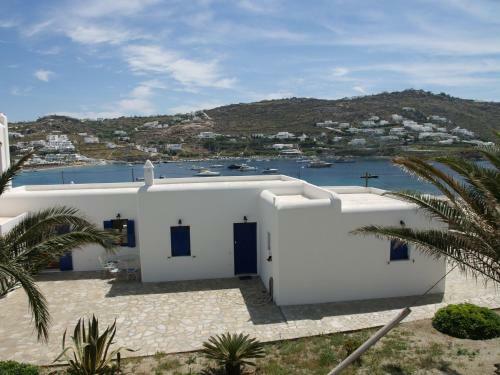 Ornos Seaside Blue Villas