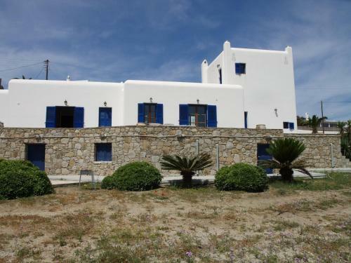 Ornos Seaside Blue Villas