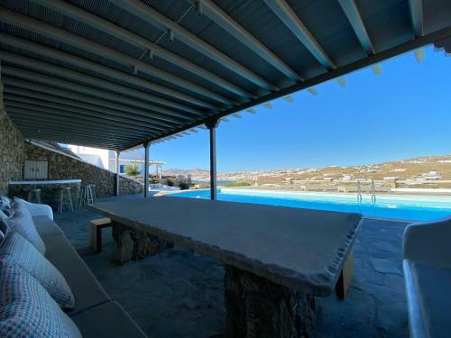 Patron Pool Villa By Mykonos & More
