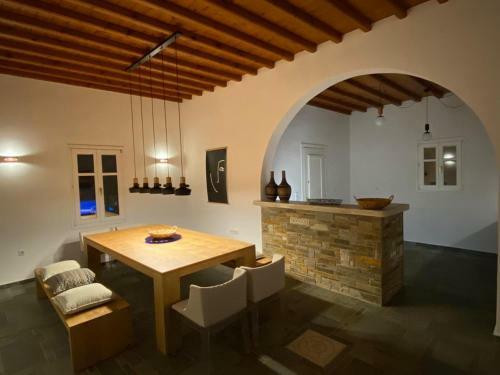 Patron Pool Villa By Mykonos & More