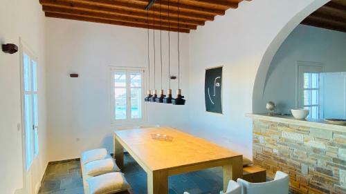 Patron Pool Villa By Mykonos & More