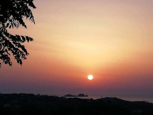 Villa Aspries With Stunning Sunset Sea View