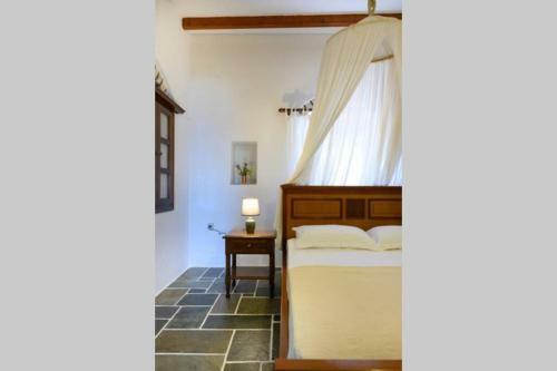 Traditional Stonehouse For 4 Ppl In Paros