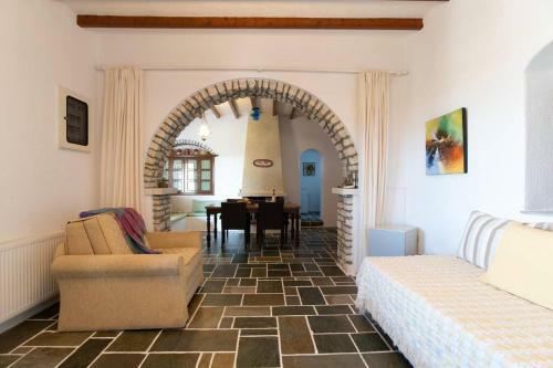 Traditional Stonehouse For 4 Ppl In Paros