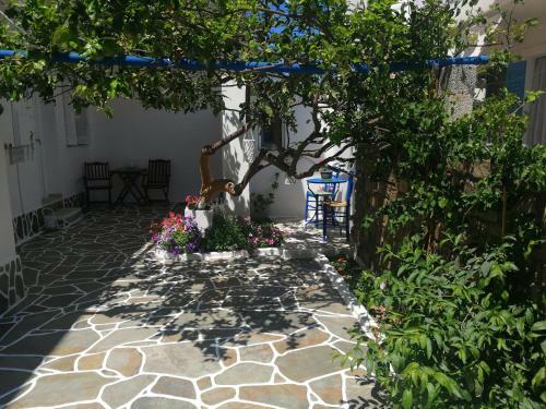 Apartamento Nick's Studio 1 (with Private Garden)