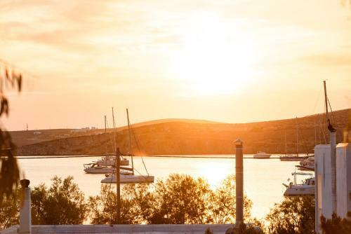 Apartamento Ragoussis Beachfront House