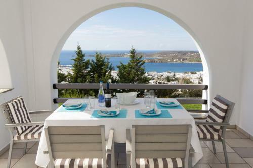 Parian Hill Residence Villa