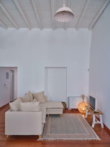 Retreat Paros - The Loft Apartment