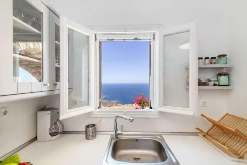 Deep Blue Tinos Summer House