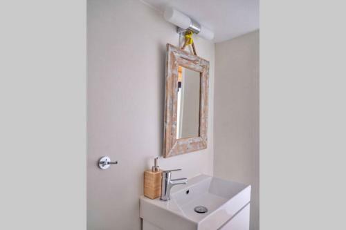 Retreat Paros - The Happy Apartment