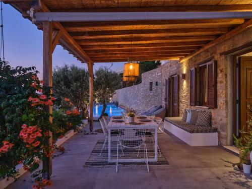 Infinity Sea View Cosy Villa With Private Pool