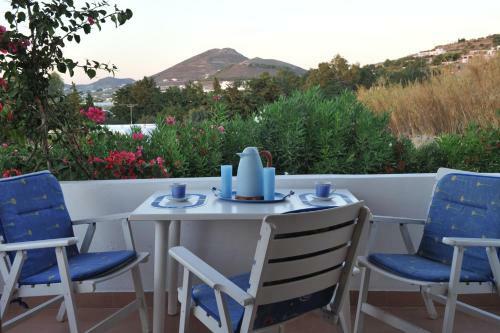 Paros Reppas Apartments Livadia