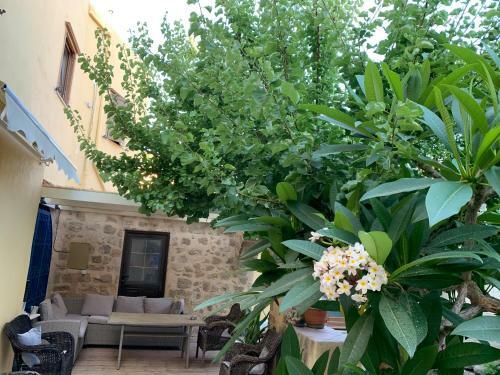 Casa De La Flora By Rhodes4vacation
