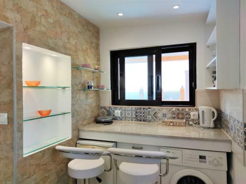 Apartamento 7. Luxurious Sea View Rooftop Suite In The Center!