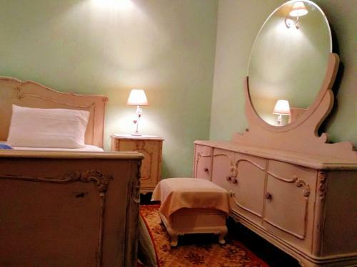Romantic Rooms With Stunning Sea View