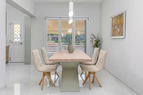 Luxury Central Apartment In Rhodes Town