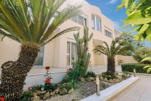 Apartamento Petunia Garden View