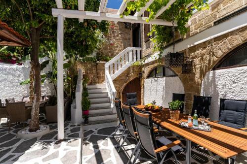 Villa Letty's House - Old Town Luxury Mansion