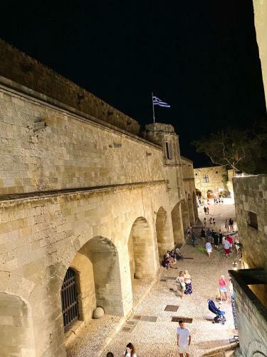 Apartamento Rhodes Old Town Harmony Suite