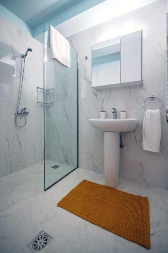 Eden Lily- Luxurious Apartment With Sea View