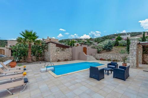 Karena Seaview Villa