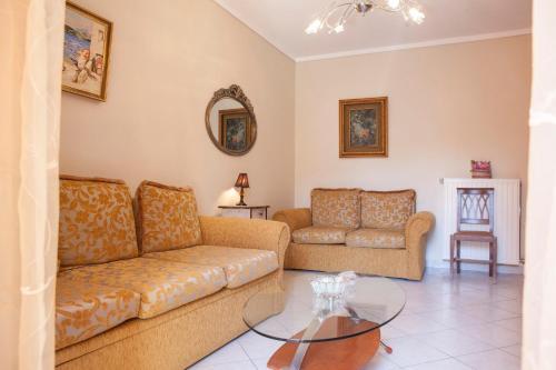 Exclusive City Center Beach Apartment