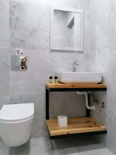 Hostal Jz Plus E'bella