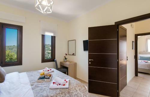 Elmyra Villa, Comfort & Style!