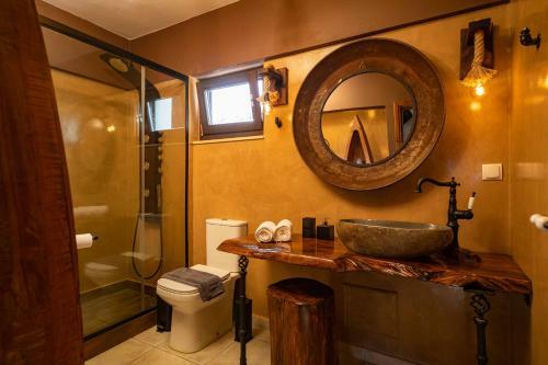 Villa Staras - With Private Heated Pool & Jacuzzi