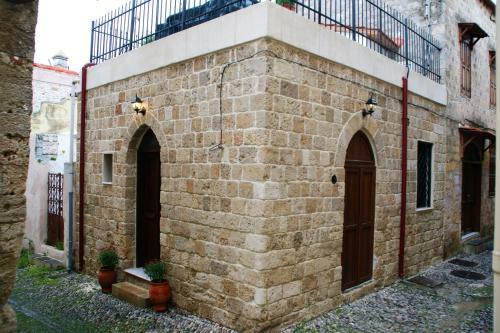 Evangelia's Little House
