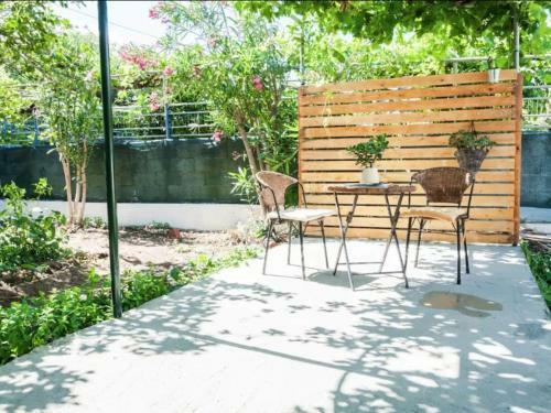 Beautiful Holiday Home In Gerani With Private Garden