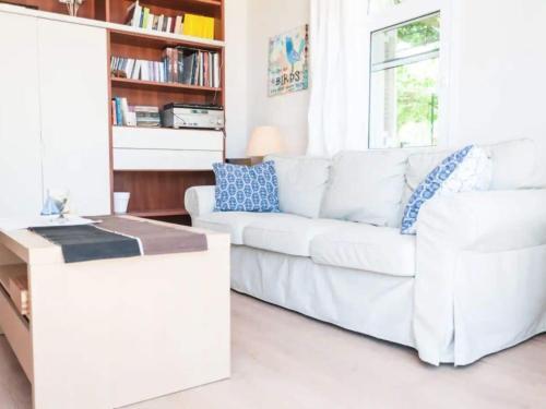 Beautiful Holiday Home In Gerani With Private Garden