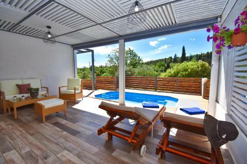 Villa Oras Corfu (dionisos)