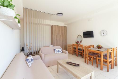 Artemis Fani Apartments