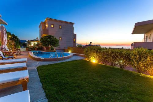 Villa Kokkinos
