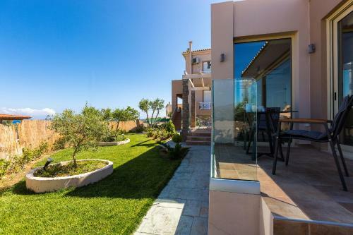 Villa Kokkinos