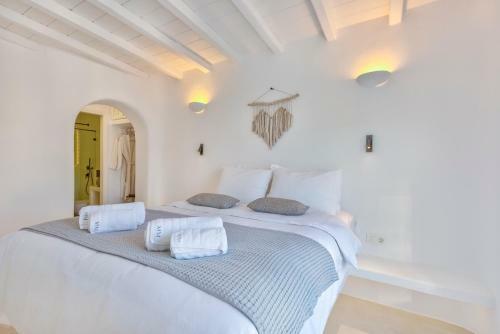 Villa Mykonian Mews Luxury Suites