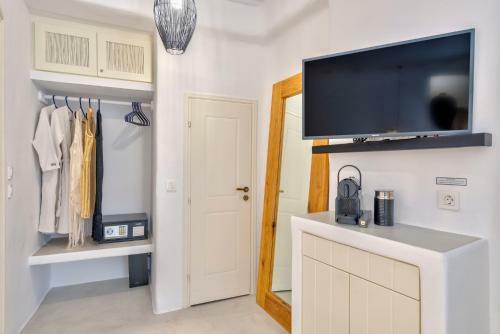 Villa Mykonian Mews Luxury Suites