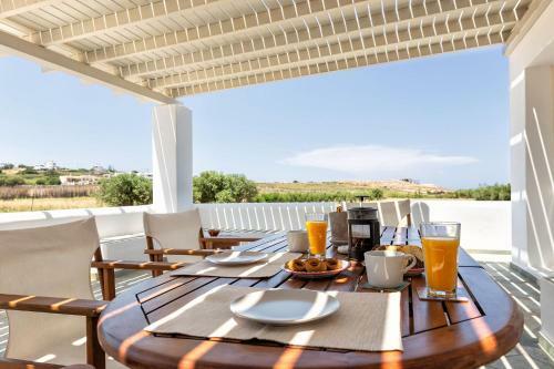 Ramnos House