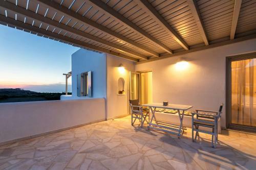Ramnos House