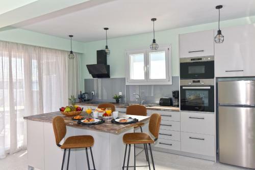Corfu Sea View Villa - Leo