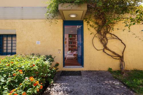 Barbati Beach Art House