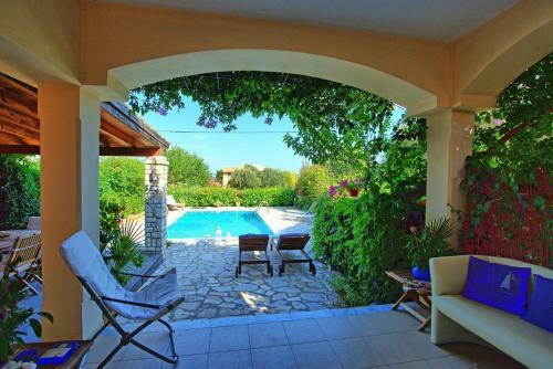 Beach Villa Blue