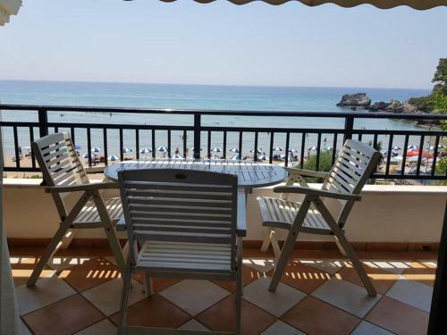 Cosy Apartment In Corfu With Shared Pool