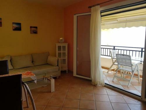 Cosy Apartment In Corfu With Shared Pool